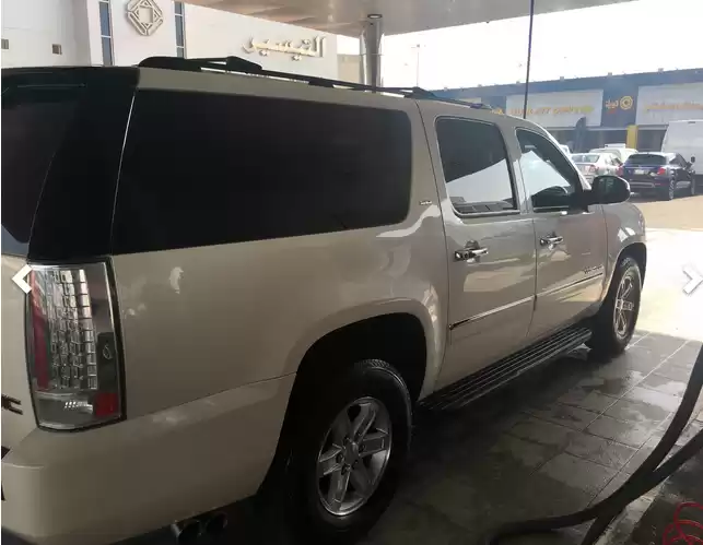 Used GMC Yukon For Sale in Doha #5320 - 1  image 